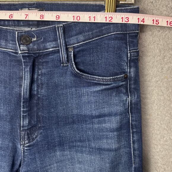 Mother The Weekender Fray Mint Condition Size 26 Designer Denim Dark Wash - Picture 4 of 11